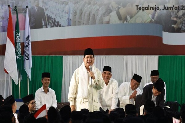 Sumber foto: Detik.com/ Prabowo di Ponpes API Tegalrejo (Dok. Istimewa)