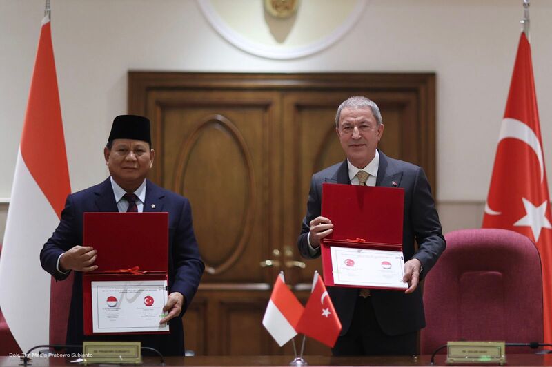 Prabowo dan Hulusi Akar